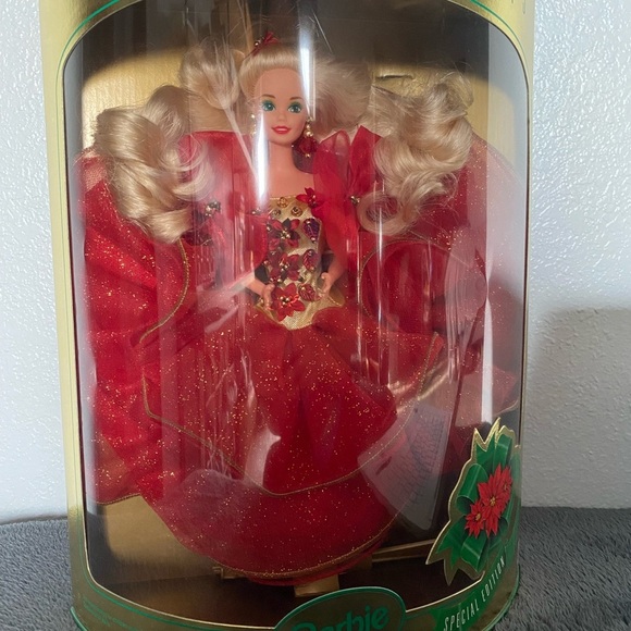 Happy Holidays Barbie- 1993 Special Edition KEEPSAKE - Picture 1 of 6